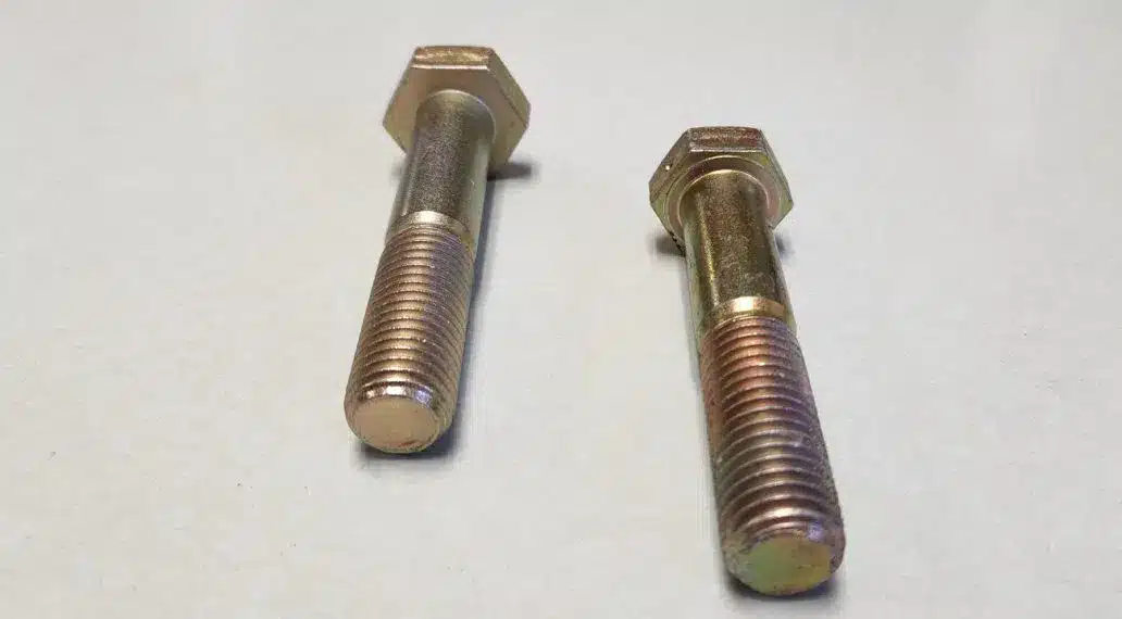 مسامير سداسية